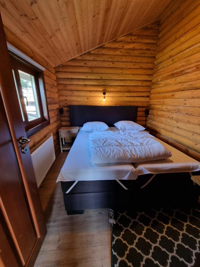 Finse Woning Op Camping De Tulpenweide Breezand 外观 照片