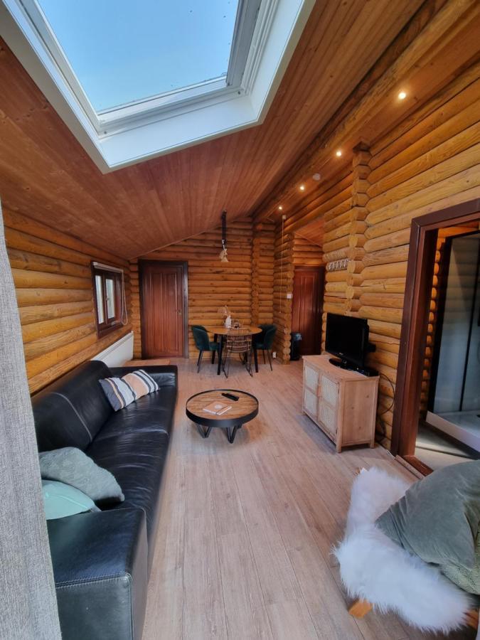 Finse Woning Op Camping De Tulpenweide Breezand 外观 照片